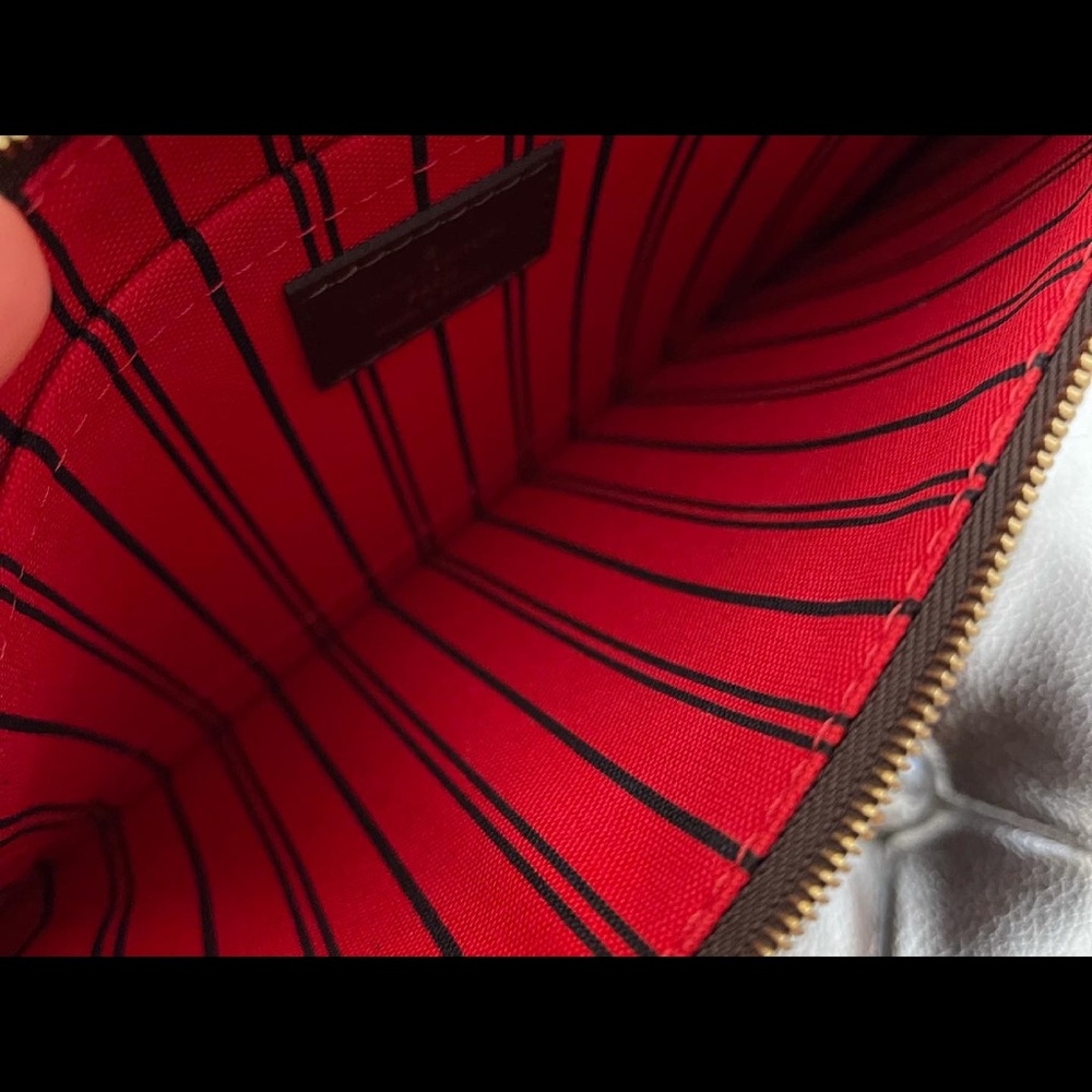 Louis Vuitton Neverful MM - Picture 2 of 7